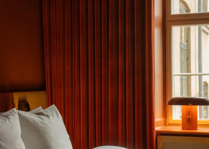 Four - Boutique Апарт-отель