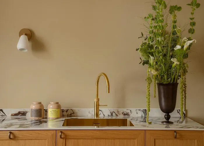 Ξενοδοχείο με διαμερίσματα Four - Boutique 4*