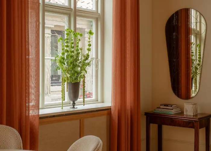 Four - Boutique Апарт-отель